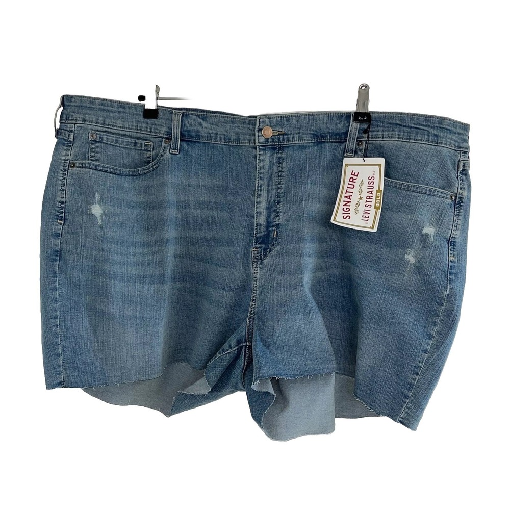 Signature by Levi Strauss Gold Women Plus Size 28 W39 High Rise 3" Denim Shorts